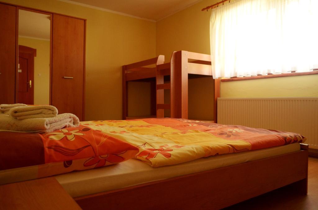 Penzion Rouse Bardejov Esterno foto
